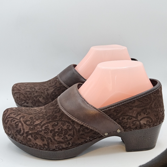 Dansko Prima brown suede leather clogs size 40 US size 9.5 / 10 - Picture 14 of 16
